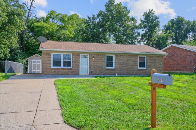 Photo - 2987 Jennifer Ct House