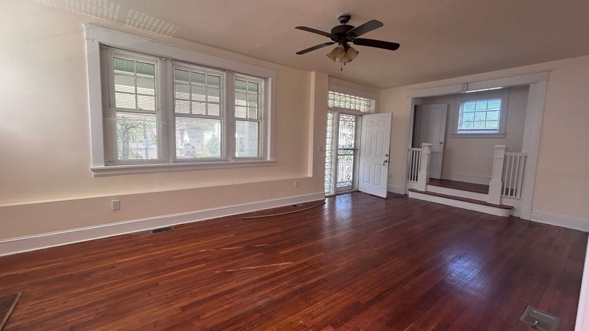 Photo - 1216 Williamsburg Rd