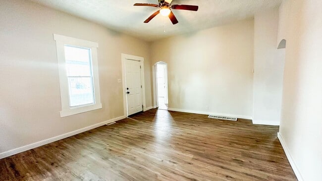 Photo - Beautifully Updated 2-Bedroom Ranch – Mode...
