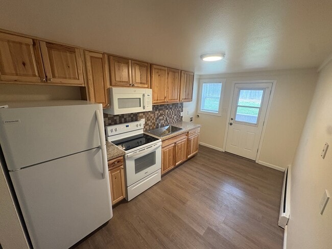 Building Photo - 1026 17th Ave Unit A