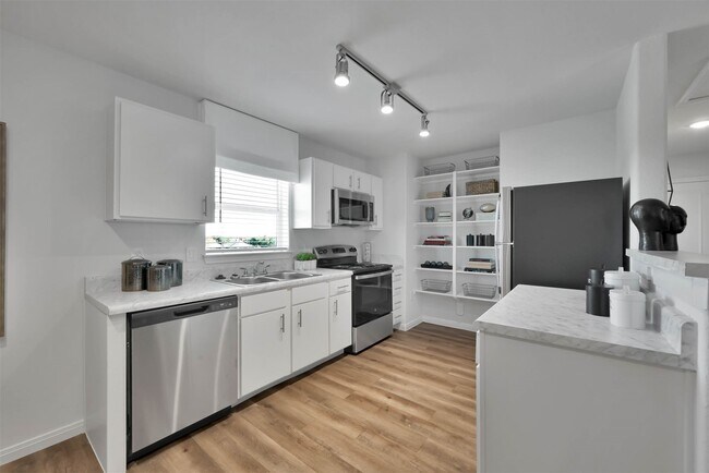 20235 Kieth Harrow Blvd Unit 1612