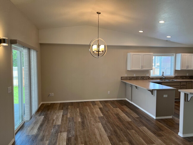 Photo - 1206 N 6th St