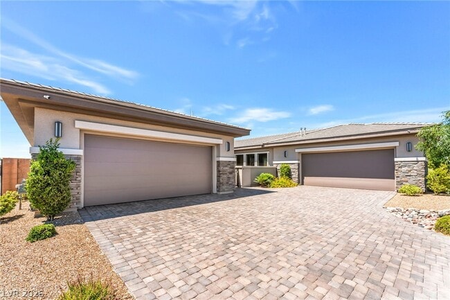Photo - 8477 Wolf Mountain Ct