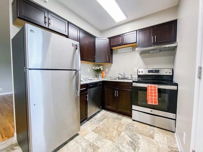 Magnolia Lane Apartments