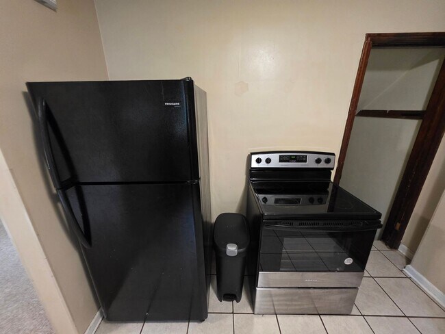 Photo - 626-628 Ripley Ave Unit 628 Ripley Ave