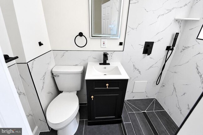 219 Wood St Unit B