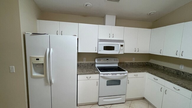 Photo - Unfurnished Annual Rental