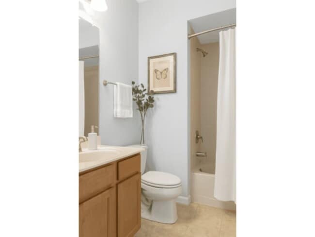 Photo - 5928 Summerhill - 2 beds unit with elevator access