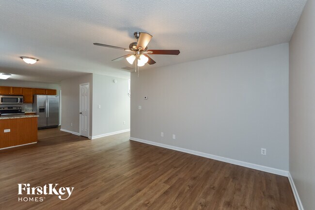 Photo - 103 Ashtonbrook Dr