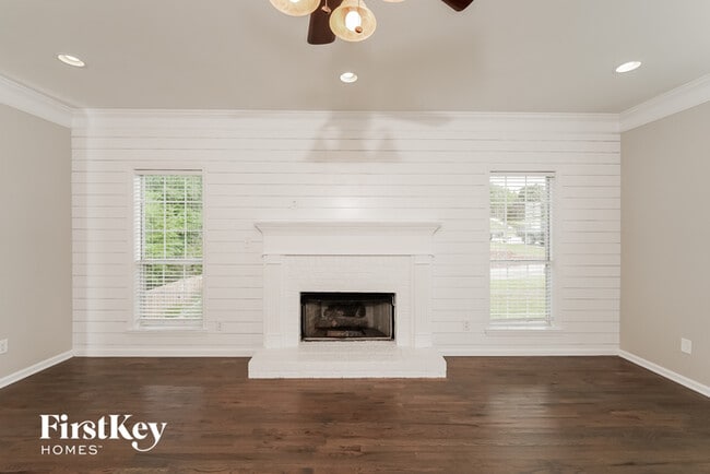 Photo - 3030 Weatherford Dr