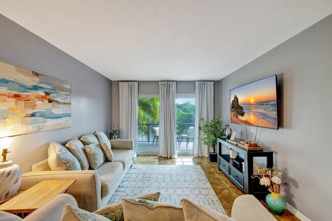 Photo - 3004 NE 5th Terrace Unit 208-c