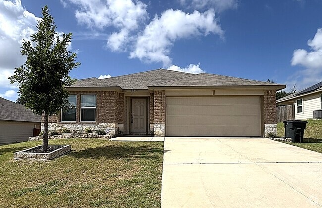 Building Photo - 3810 Flat Rock Mountain Dr Rental