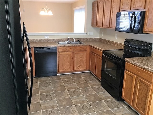 Photo - 3600 Mountain Brook Cir