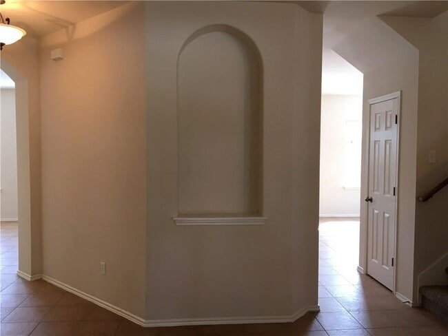 Photo - 3523 Shiraz Loop