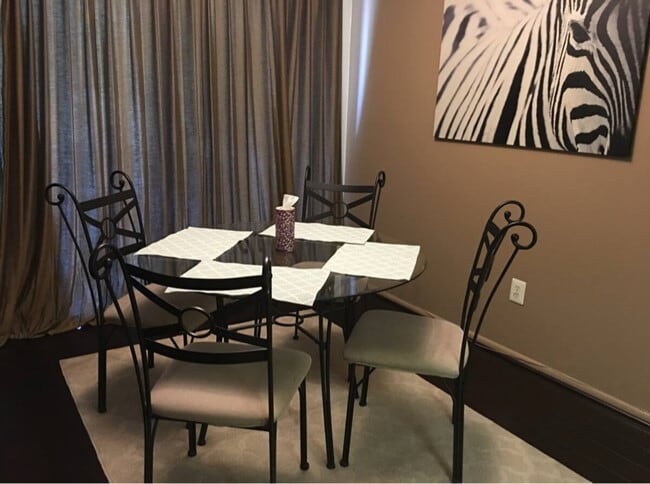 Photo - 10250 Prince Pl