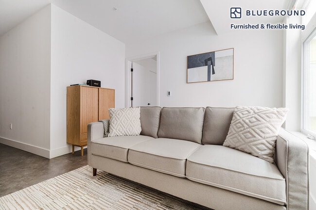 Photo - 622 Rainier Ave S Unidad SI FL4-ID797