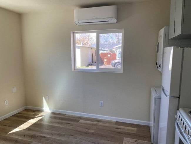 Photo - M343/345 Unit 343