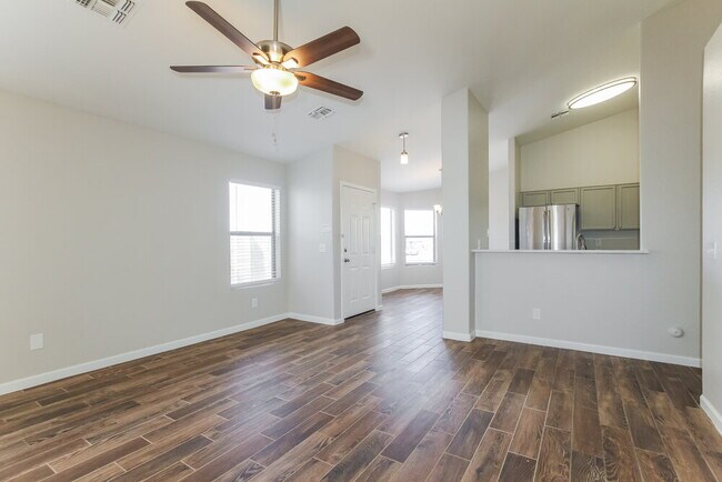 Photo - 1801 E Juniper Ave