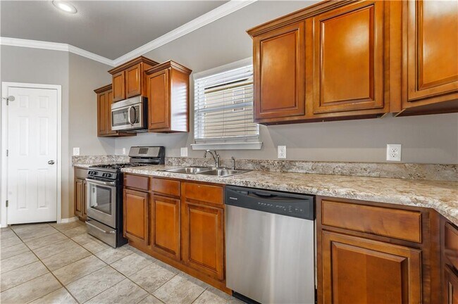 Photo - 413 Driftwood St