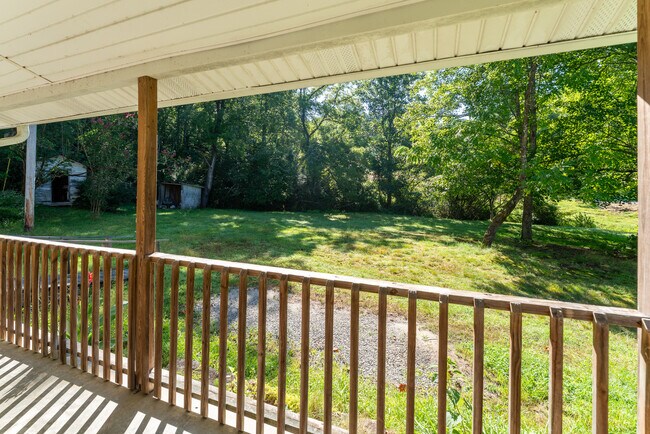 10801 E Fork Rd