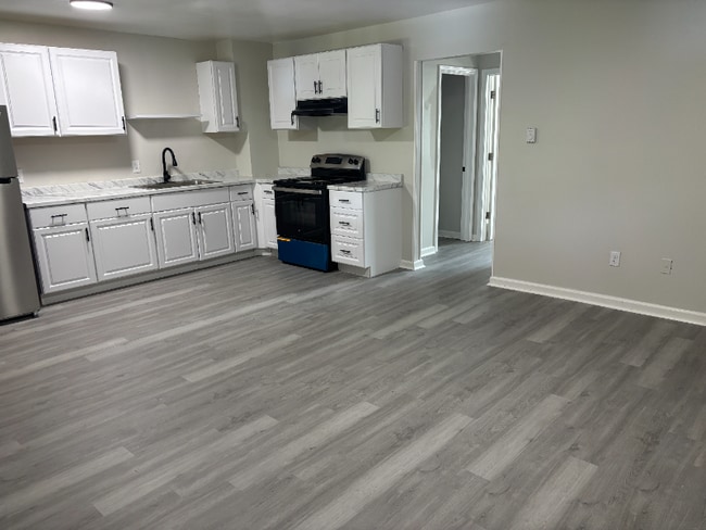 Photo - 2-4-4 N Liberty Ave Unit 5