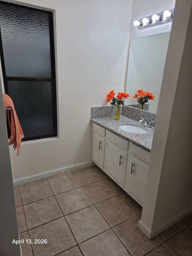 Photo - Spacious Downtown Sacramento Condo