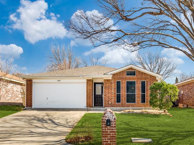 Building Photo - 2097 Quarter Horse Ln