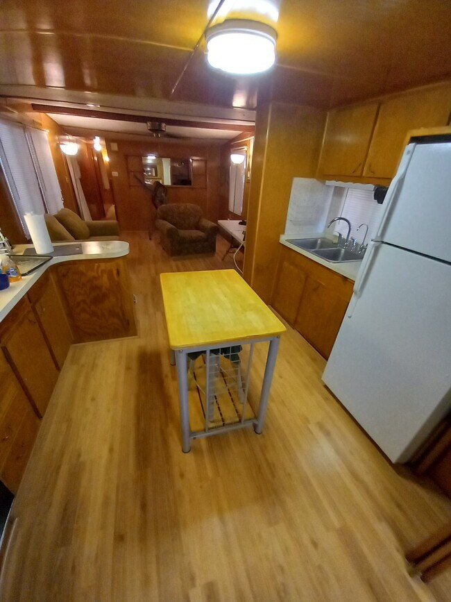 Photo - 2063 S Coyote Ave