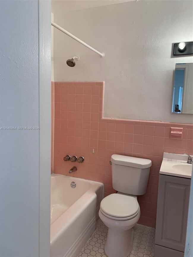Photo - 2114 NE 168th St
