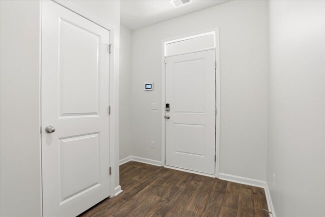 Photo - 9773 Roseberry St