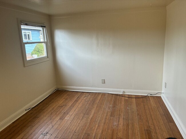 Photo - 3260 West End Rd Unit 1