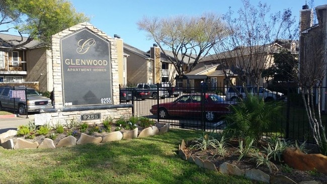 Apartamentos de Glenwood - Glenwood Apartment Homes