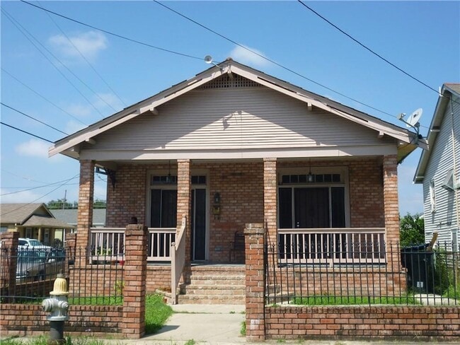 Photo - 2500 Monroe St Apartment