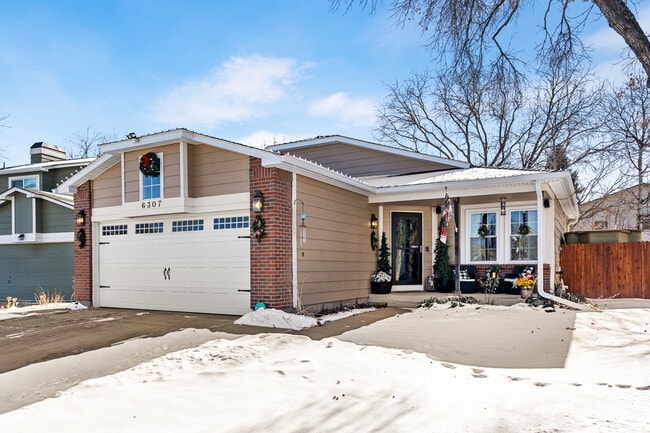 Photo - 6307 Xavier St