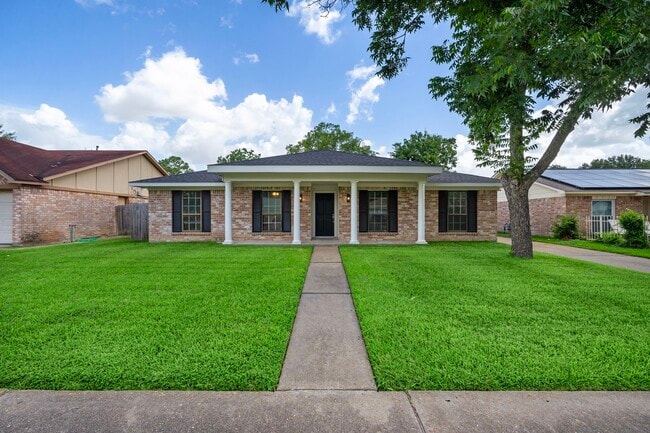 Photo - 11506 Hornbrook Dr