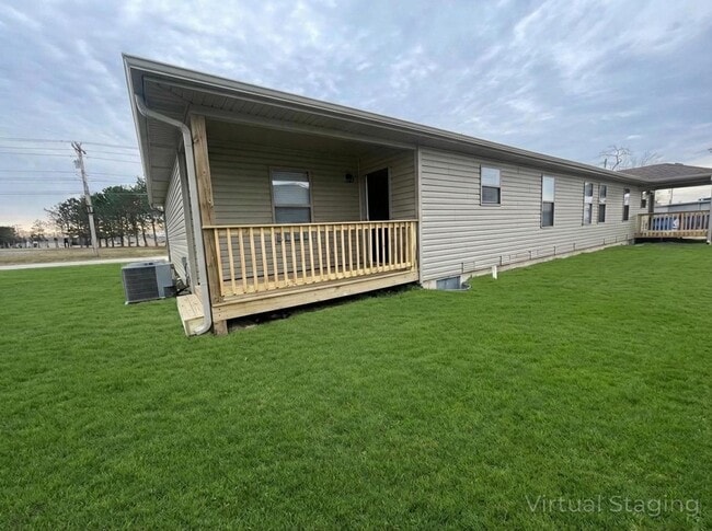 Photo - New Never Occupied - Brand New 2 bedroom 2 bath Duplex in Kimberling City, MO