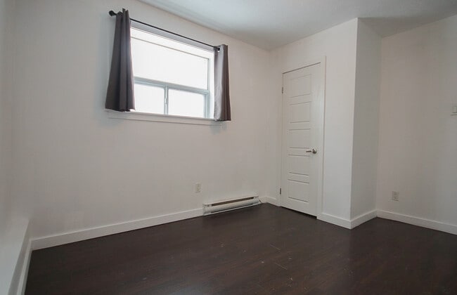 Photo - 169 Lancaster St W Unit 12