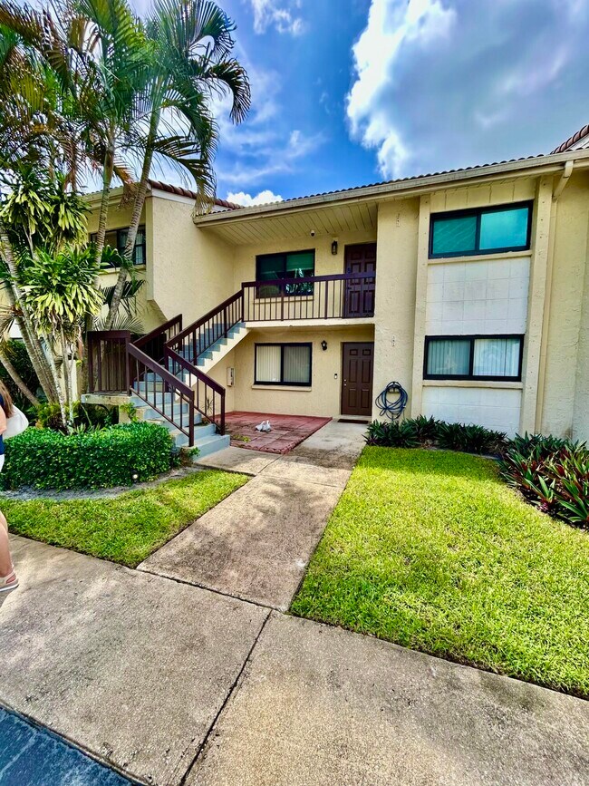 Building Photo - 22465 SW 61st Way Unit 241