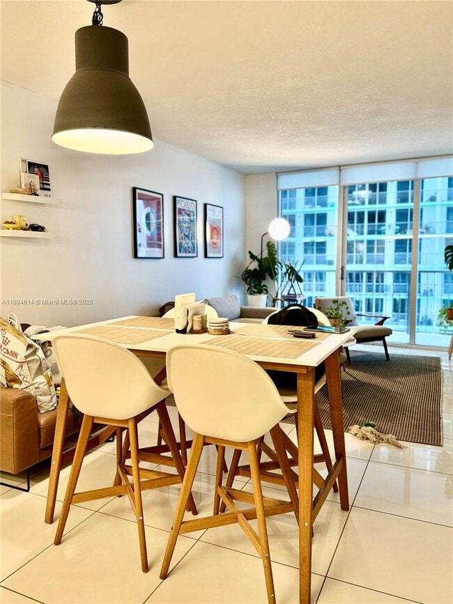 Photo - 1750 N Bayshore Dr Unit 1605