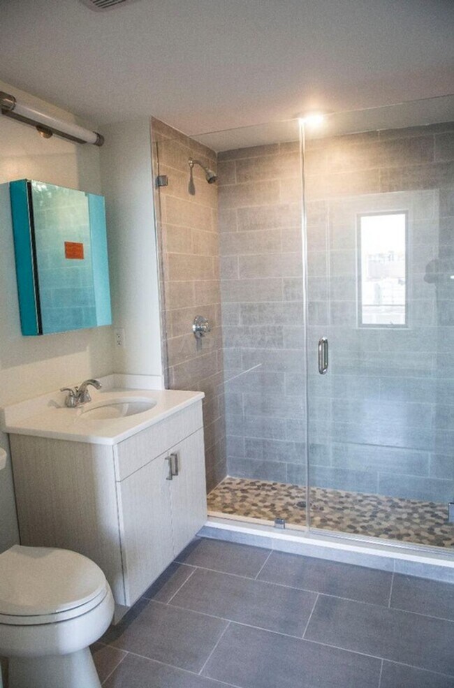 Building Photo - 6 Mt Pleasant St Unit 302