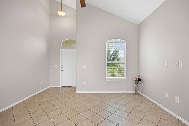 Photo - 139 Diamondback Cove