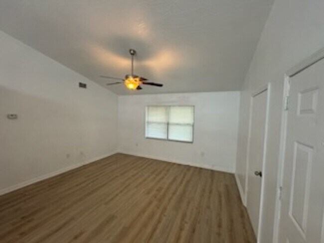 Photo - 341 Mercury Ave SE Unit 203