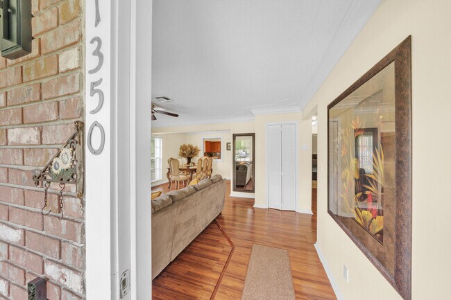 Photo - 1350 Riverside Cir