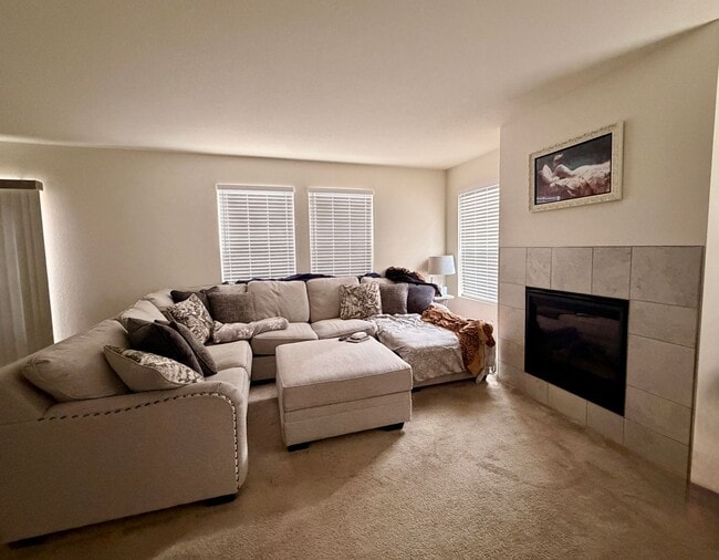 Photo - HUGE 3BR Home Built in 2020 with Office, Loft & Mountain Views