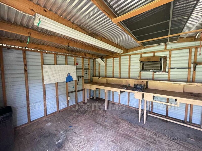 Photo - 707 Lee Rd 437