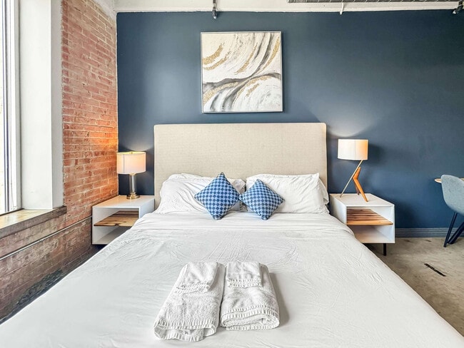 Photo - 555 Evergreen St Apartment Unit ID1294681P