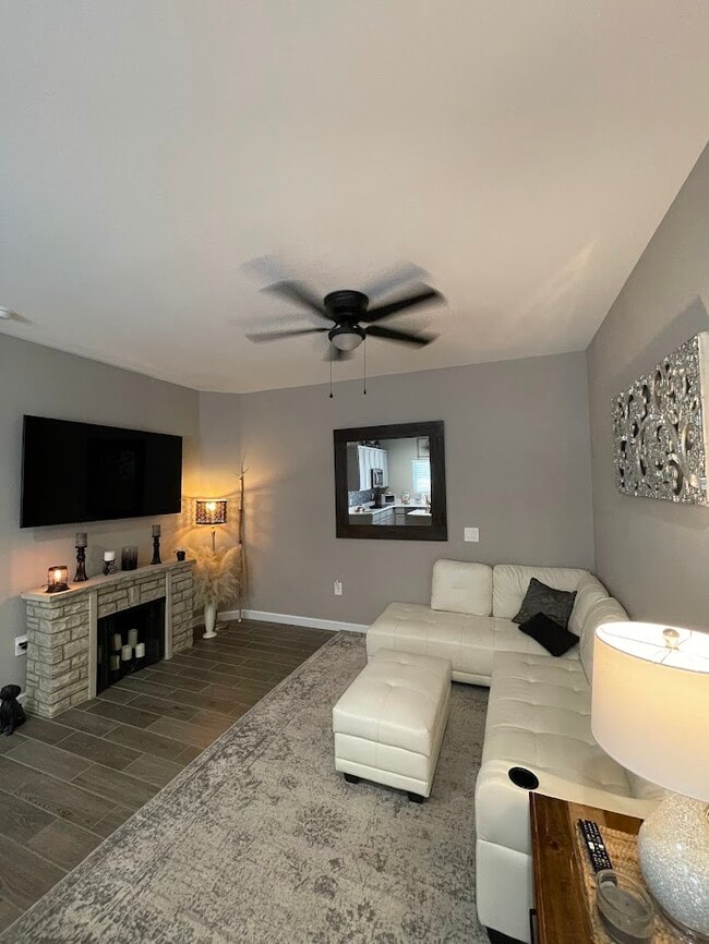 24085 W Ripple Rd Unit B