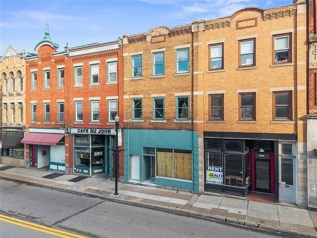 Photo - 1109 E Carson St