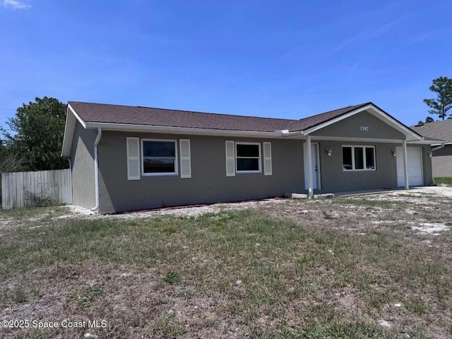 Photo - 1587 Salazar St SE House