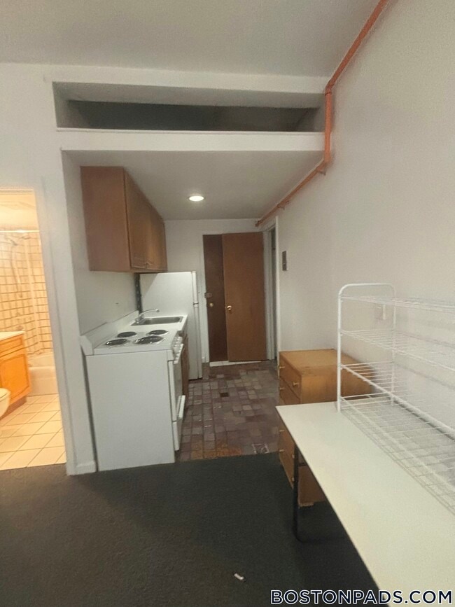 Photo - 55 S Huntington Ave Unidad 103